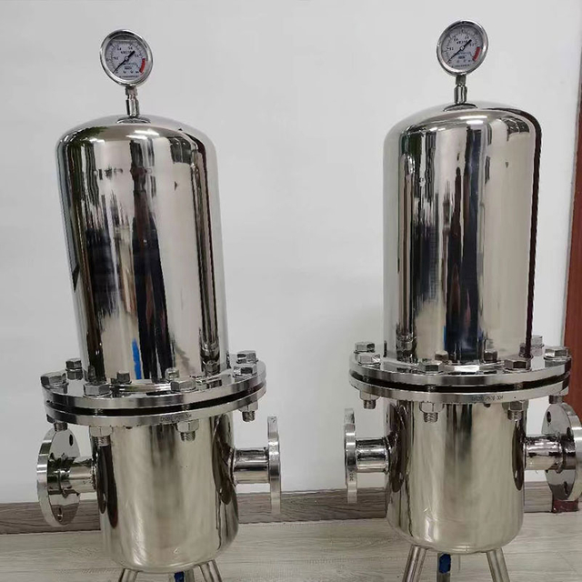 Seria filtr&oacute;w sterylizujących (1,0Mpa) stosowanych do dokładnej filtracji wody, rozpuszczalnik&oacute;w nieorganicznych i powietrza